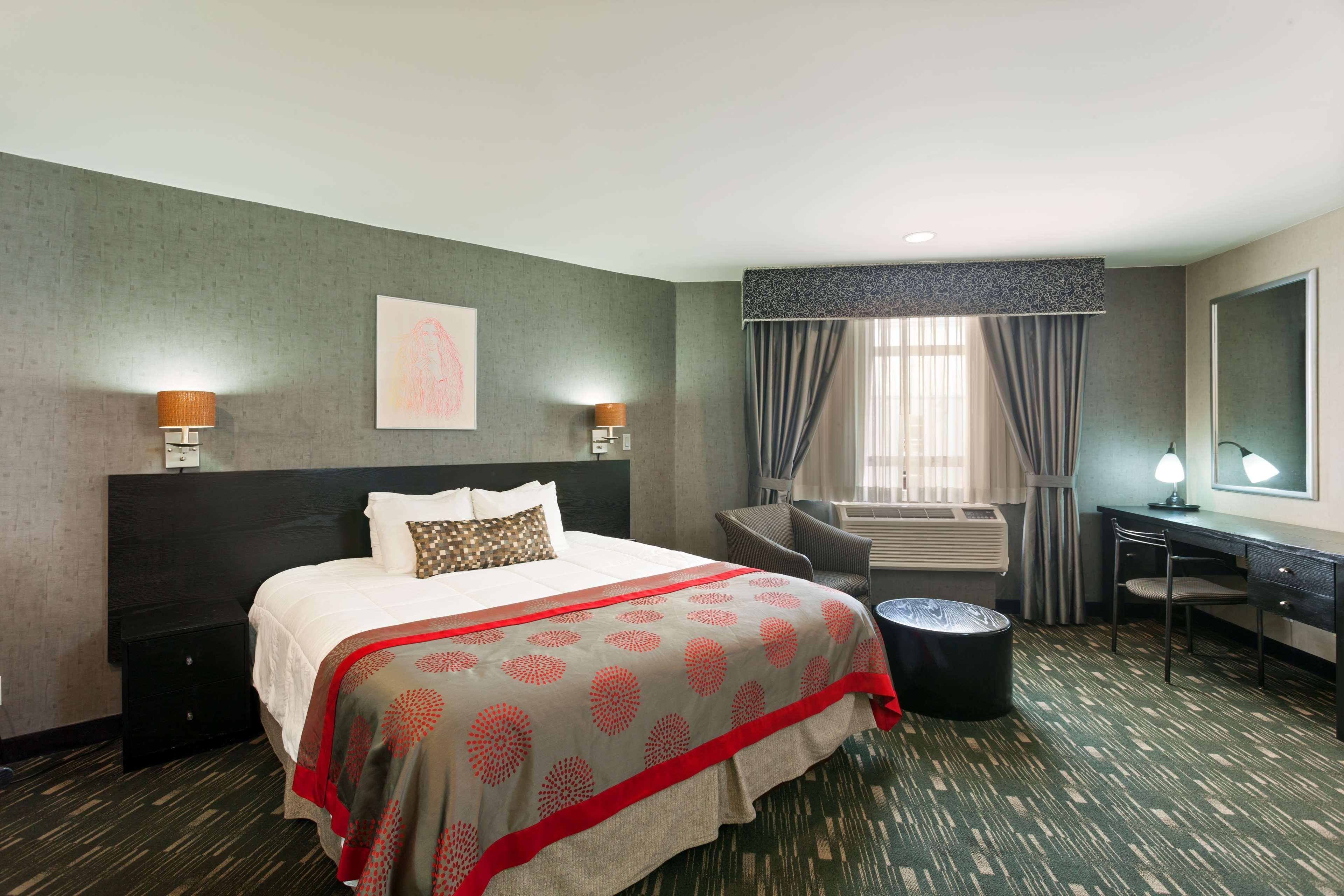 Ramada Plaza By Wyndham West Hollywood Hotel & Suites Los Angeles Exterior photo