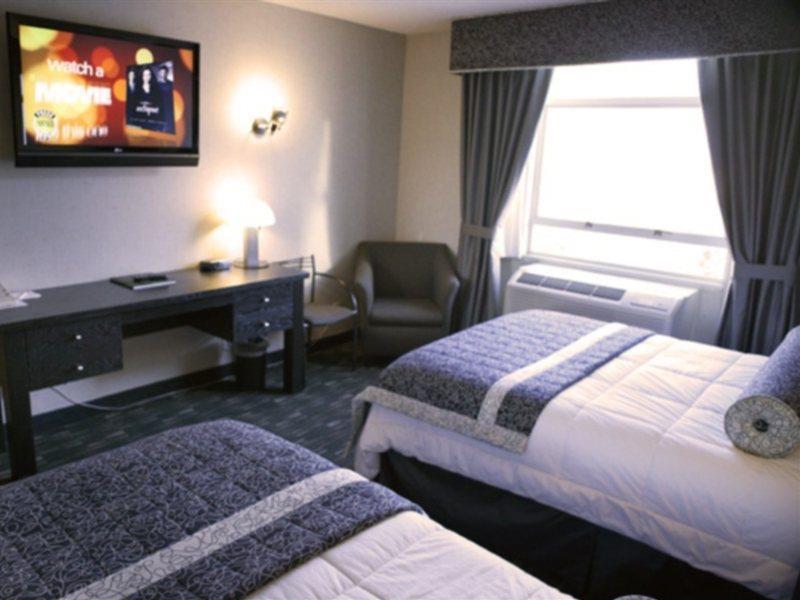 Ramada Plaza By Wyndham West Hollywood Hotel & Suites Los Angeles Exterior photo