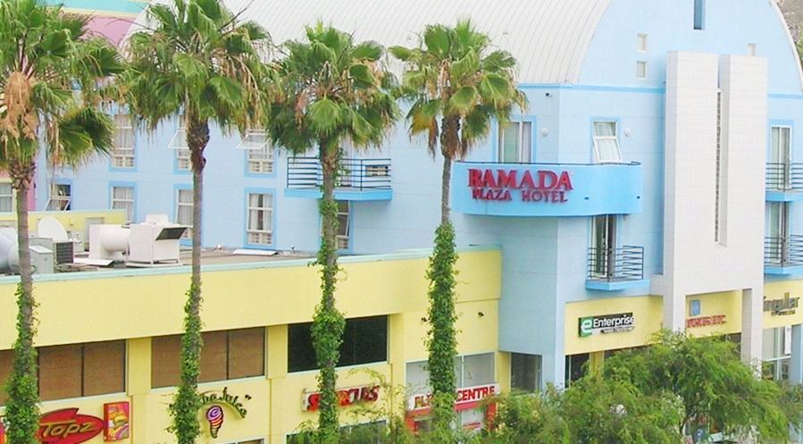 Ramada Plaza By Wyndham West Hollywood Hotel & Suites Los Angeles Exterior photo