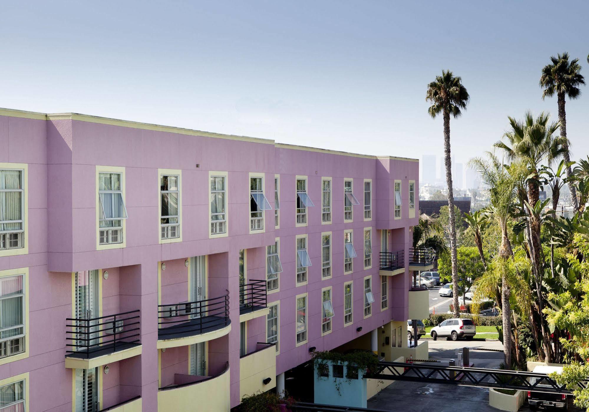 Ramada Plaza By Wyndham West Hollywood Hotel & Suites Los Angeles Exterior photo